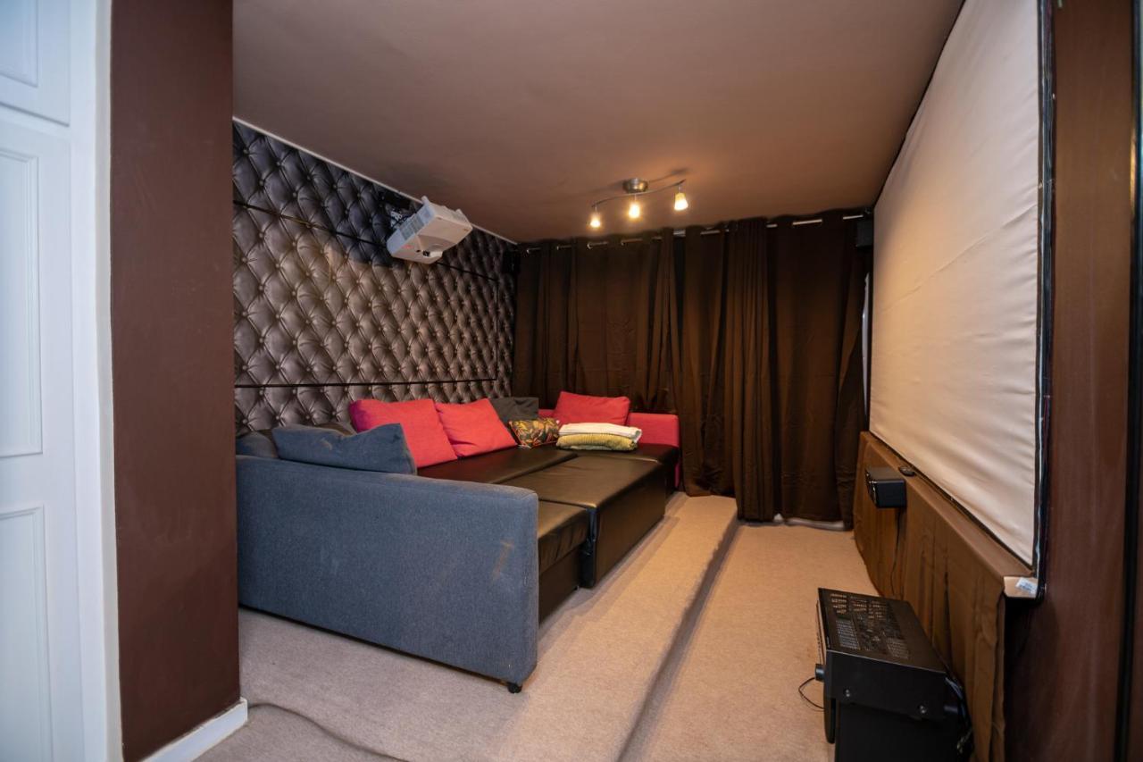 ロンドンCharming Gem II 2Bd 2Ba Retreatアパートメント エクステリア 写真
